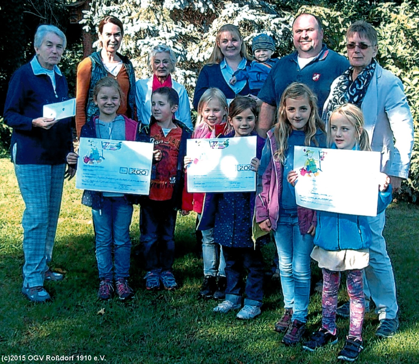 Übergabe der Erlöse vom Kinderfest Übergabe der Erlöse vom Kinderfest